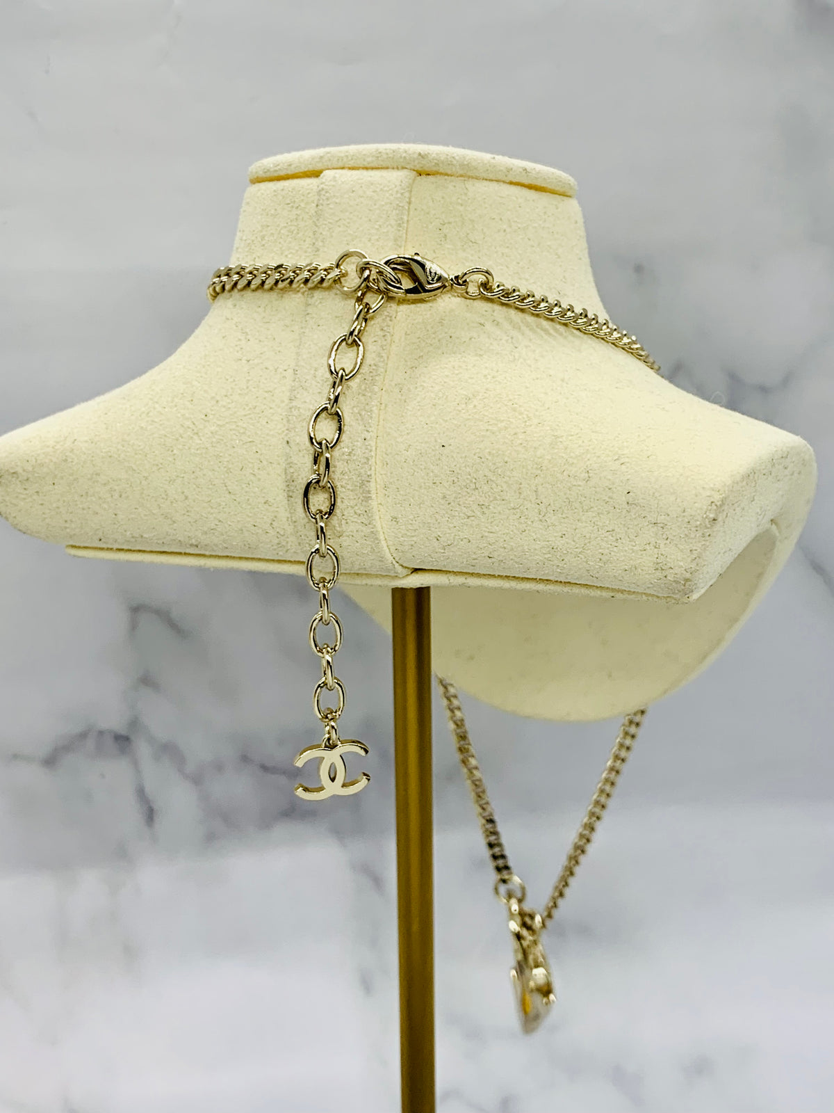 CHANEL CC Rhinestone Pendant Chain Necklace - Pre owned