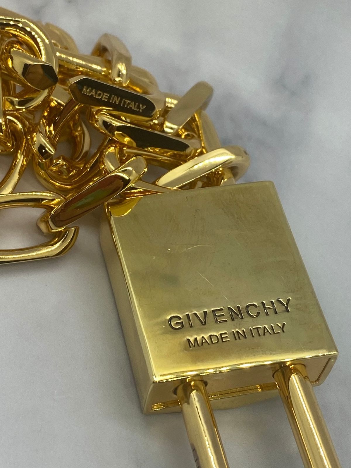 GIVENCHY Gold Tone Large Padlock Statement Necklace - Pre owned