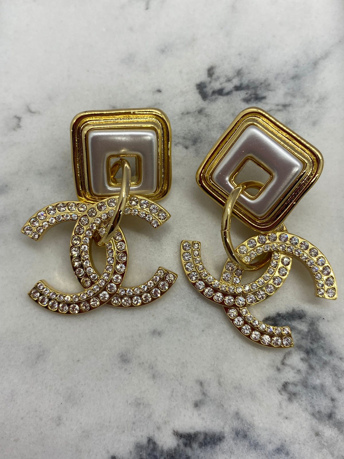 CHANEL CC Gold Tone Pendant Earrings - Pre owned