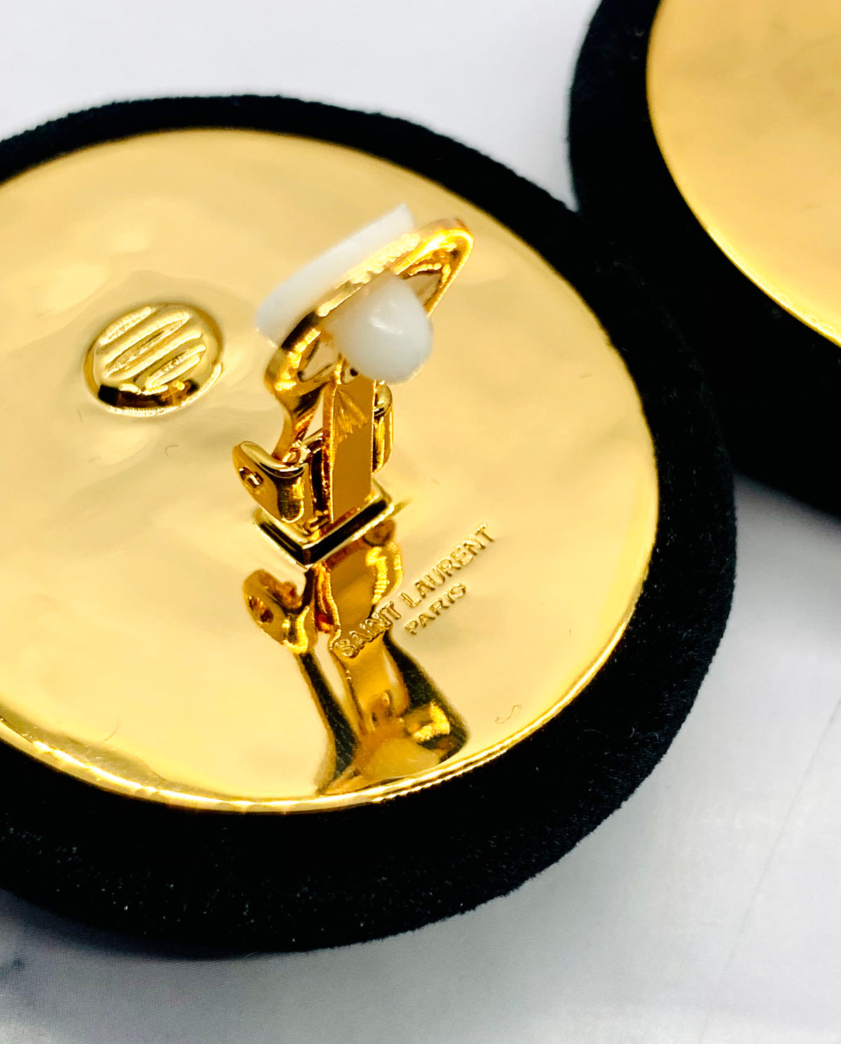 YSL YVES SAINT LAURENT Black Velvet Clip On Earrings - Pre owned