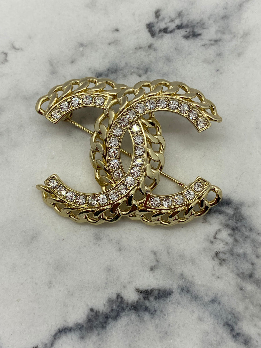 CHANEL CC Gold Tone Rhinestone Brooch Pin - Pre owned