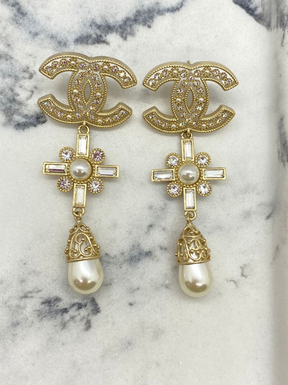 CHANEL CC Gold Tone Rhinestone Pendant Earrings - Pre owned