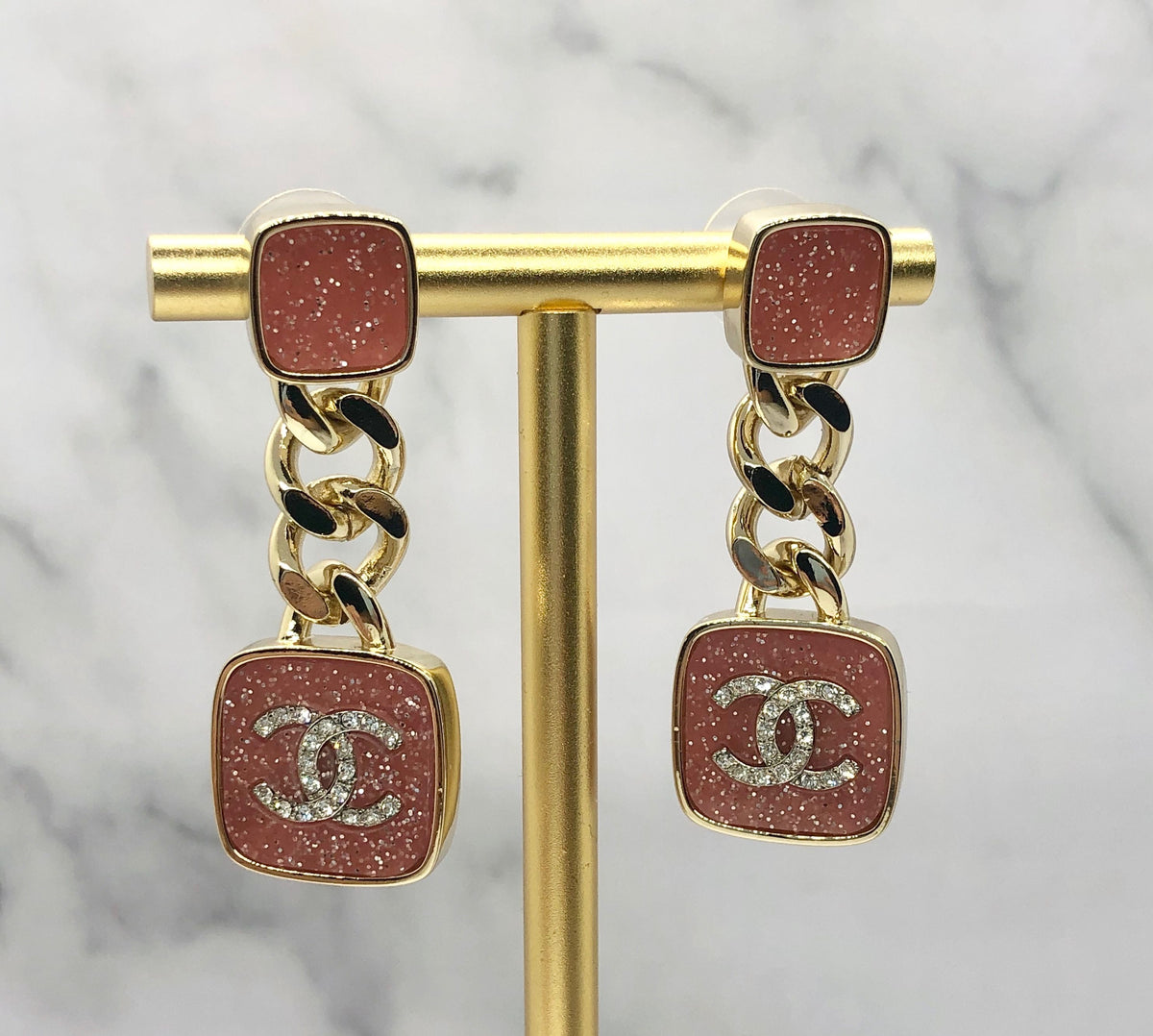 CHANEL CC Coral Chain Pendant Earrings - Pre owned