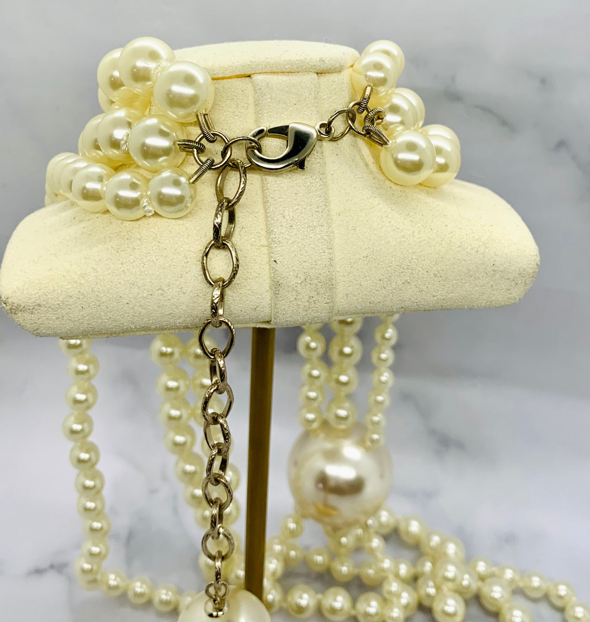CHANEL CC Giant Pearl Runway Statement Necklace - DAMAGED