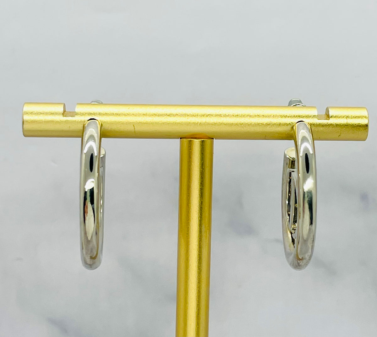 CHRISTIAN DIOR CD Silver Tone Hoop Earrings - Pre-Owned