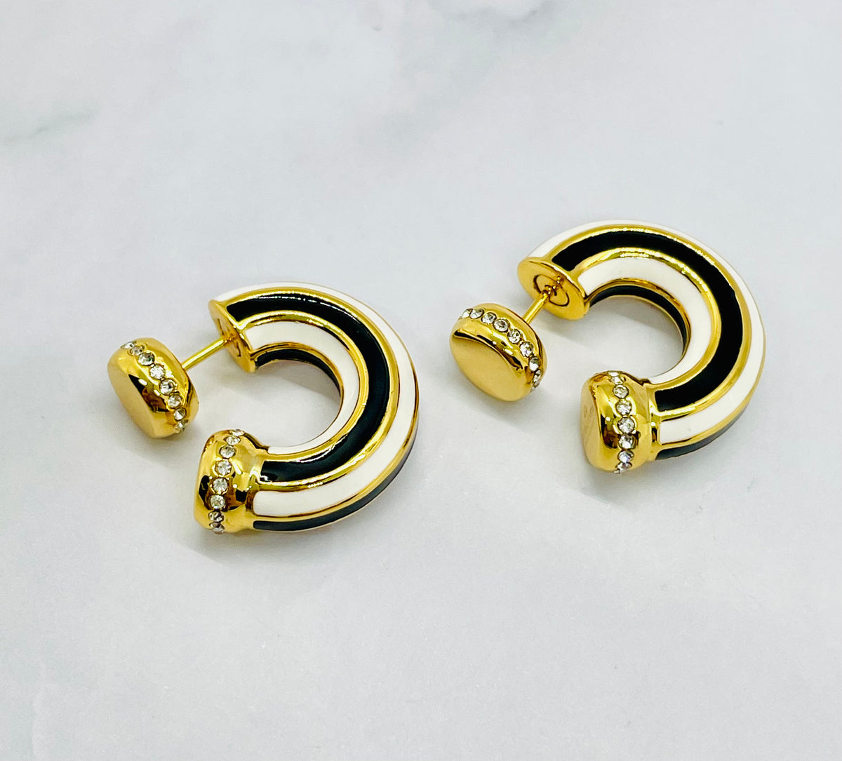 BOTTEGA VENETA White Enamel Strip Hoop Earrings - Pre owned
