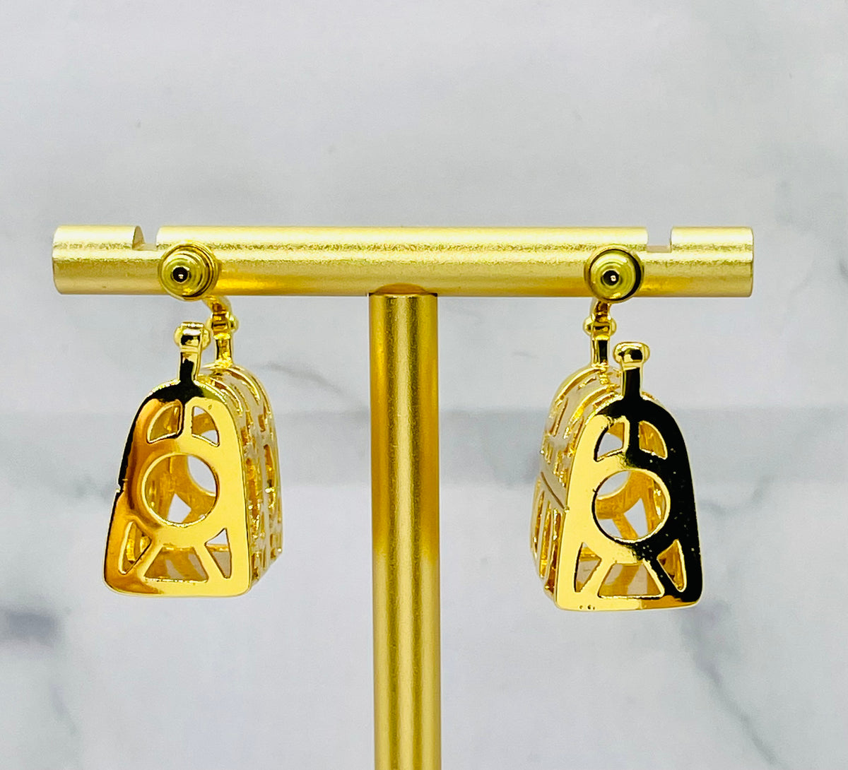 CHRISTIAN DIOR CD Canage Purse Earrings - Pre owned