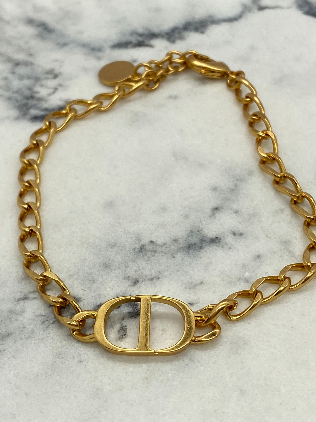 CHRISTIAN DIOR CD Gold Brass Tone Necklace Choker - USED