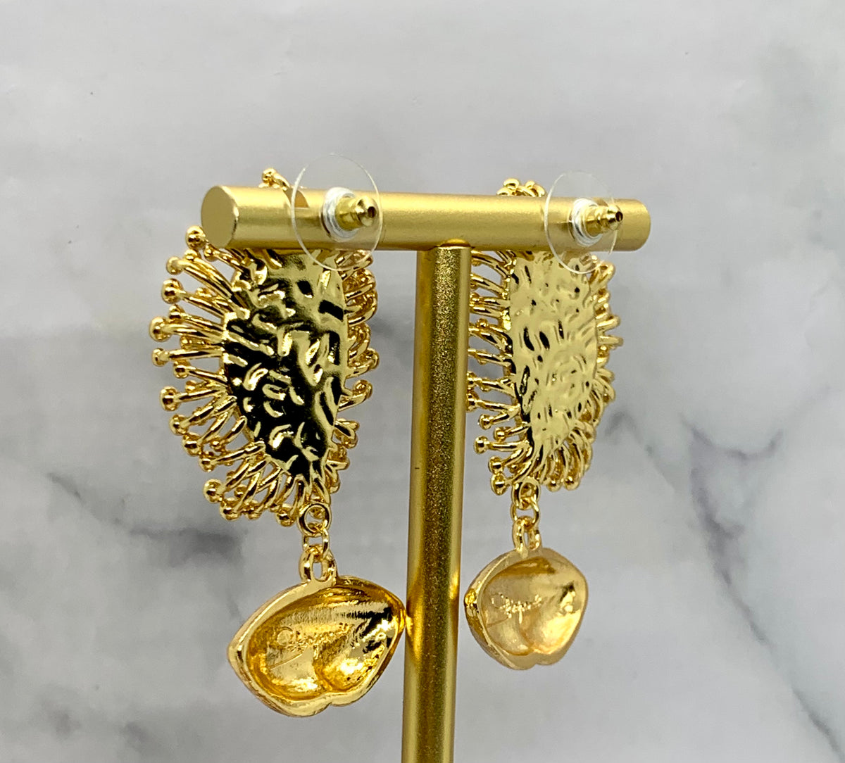 SCHIAPARELLI Statement Eyes & Lips Pendant Earrings - Pre owned