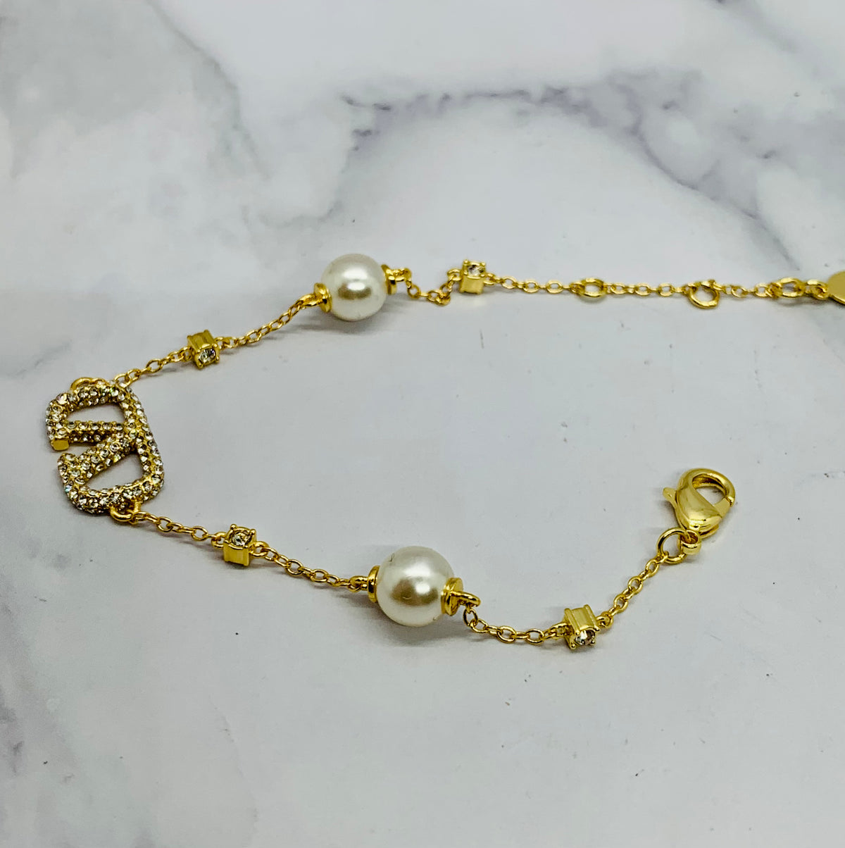 VALENTINO V Rhinestone & pearl Trim Bracelet - Pre owned