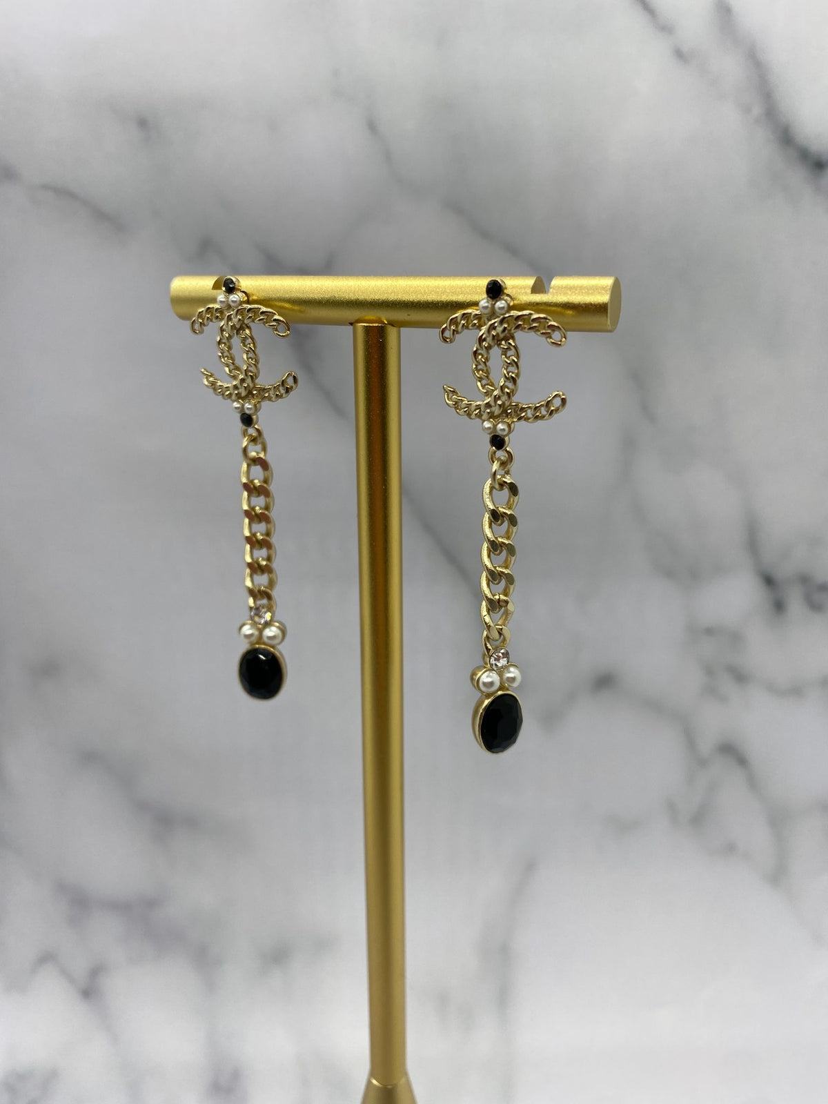 CHANEL CC Rhinestone Pendant Earrings - Pre owned