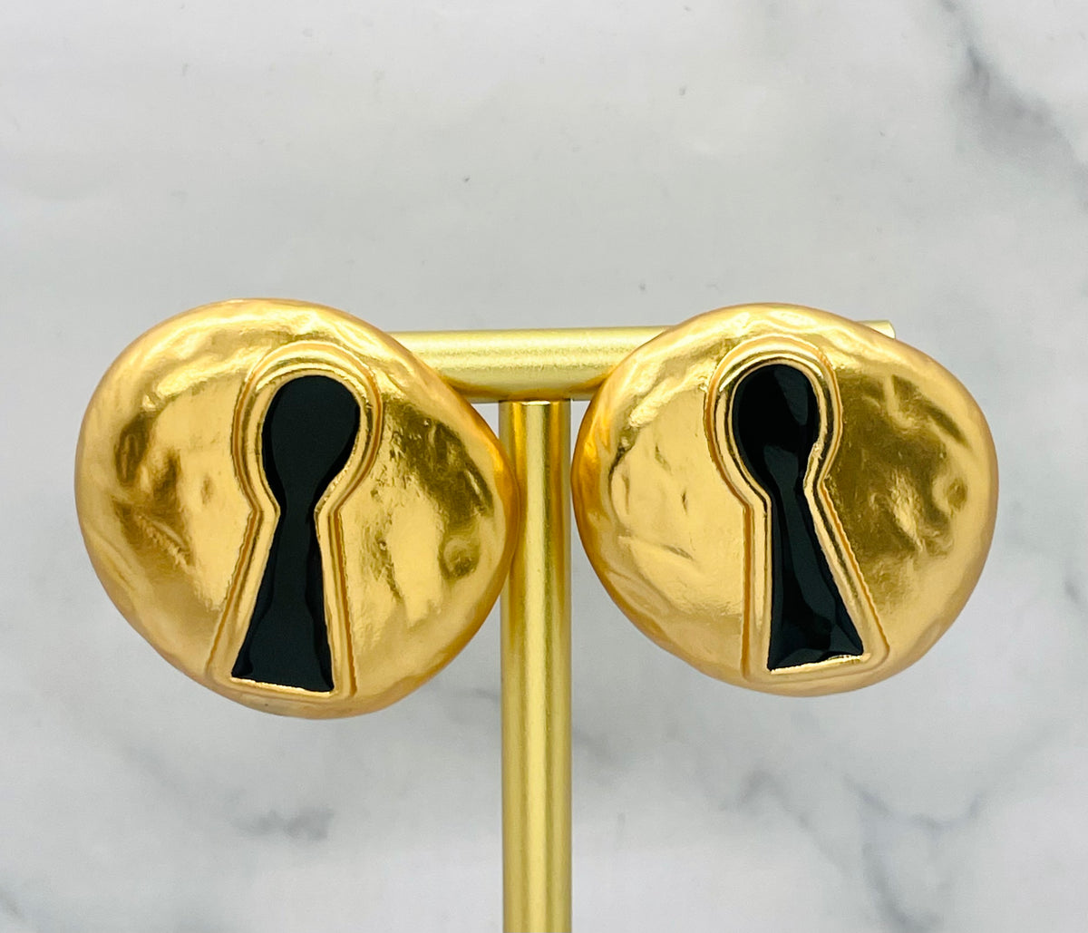 SCHIAPARELLI Keyhole Statement Earrings - Pre owned