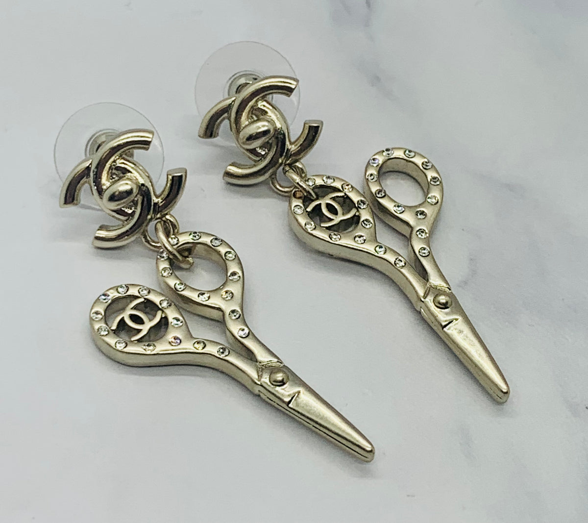 CHANEL CC Scissors Pendant Earrings - Pre owned