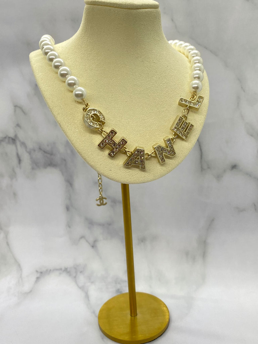 CHANEL CC Pearl & Gold Rhinestone Monogram Necklace - Pre owned