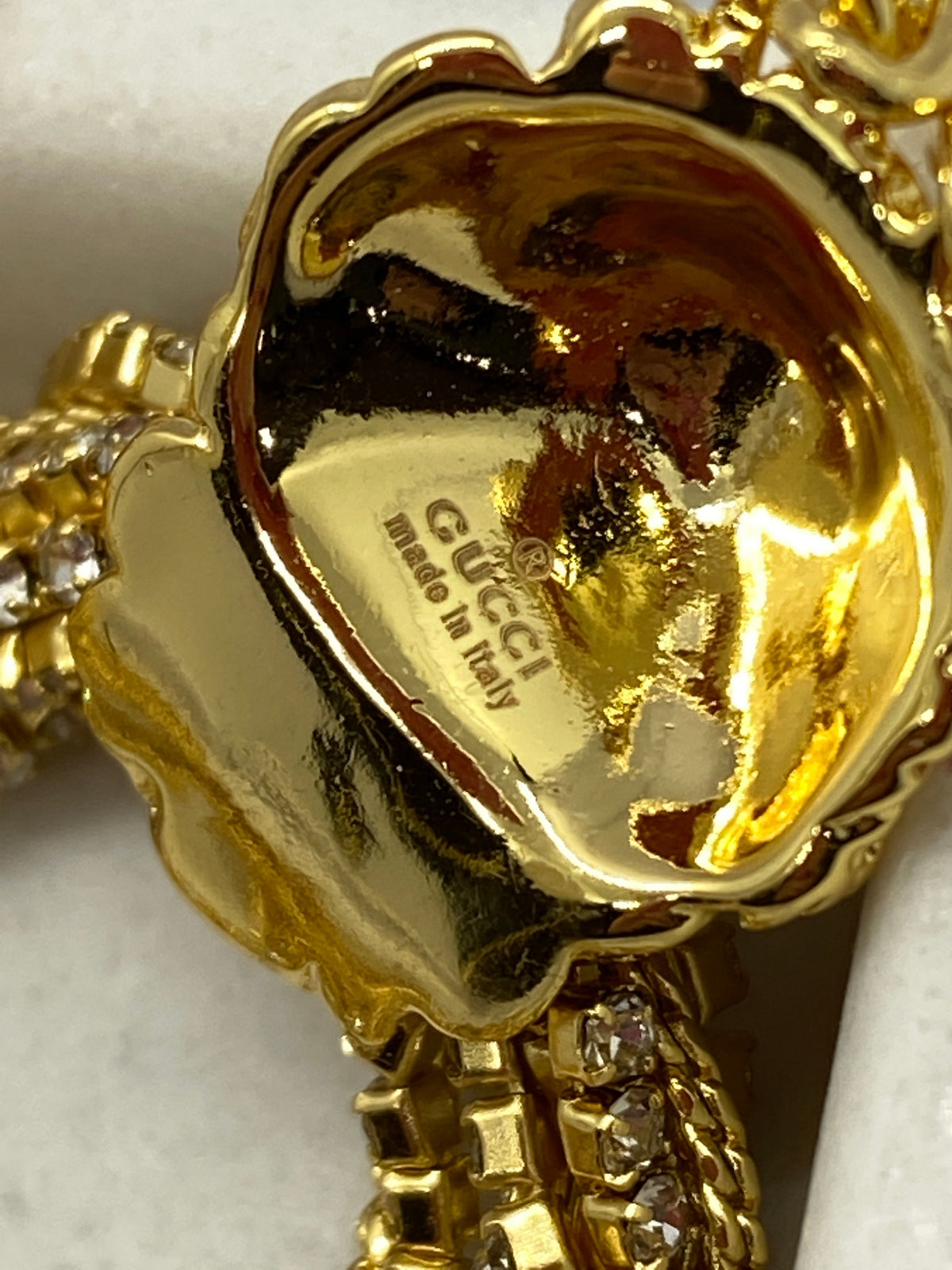 GUCCI Gold Crystal Lion Fringe Necklace - Pre owned