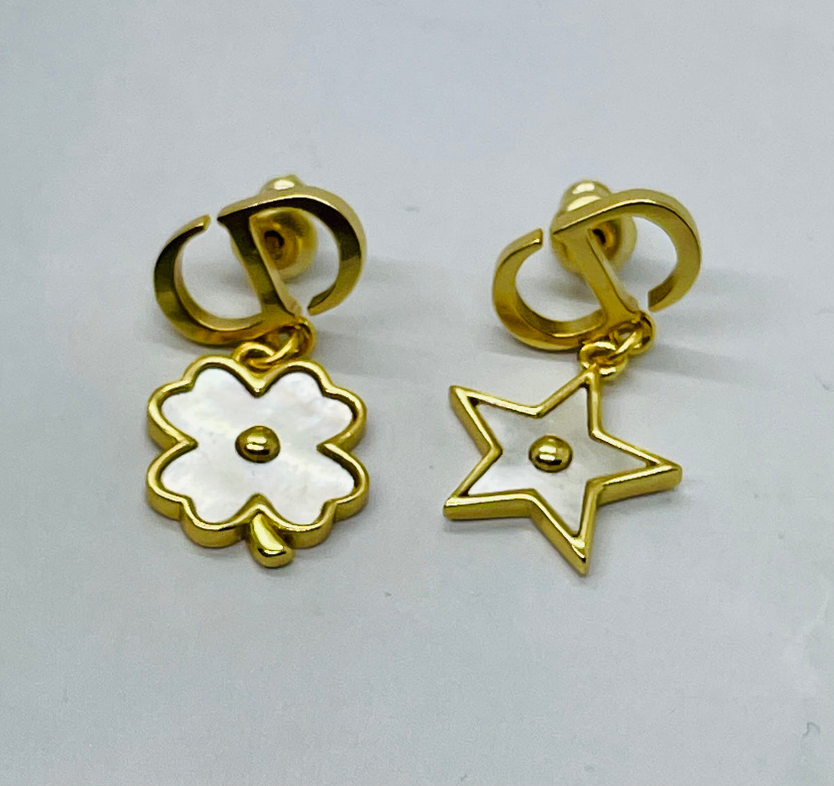 CHRISTIAN DIOR CD Mother of Pearl Charm Earrings - Pre owned