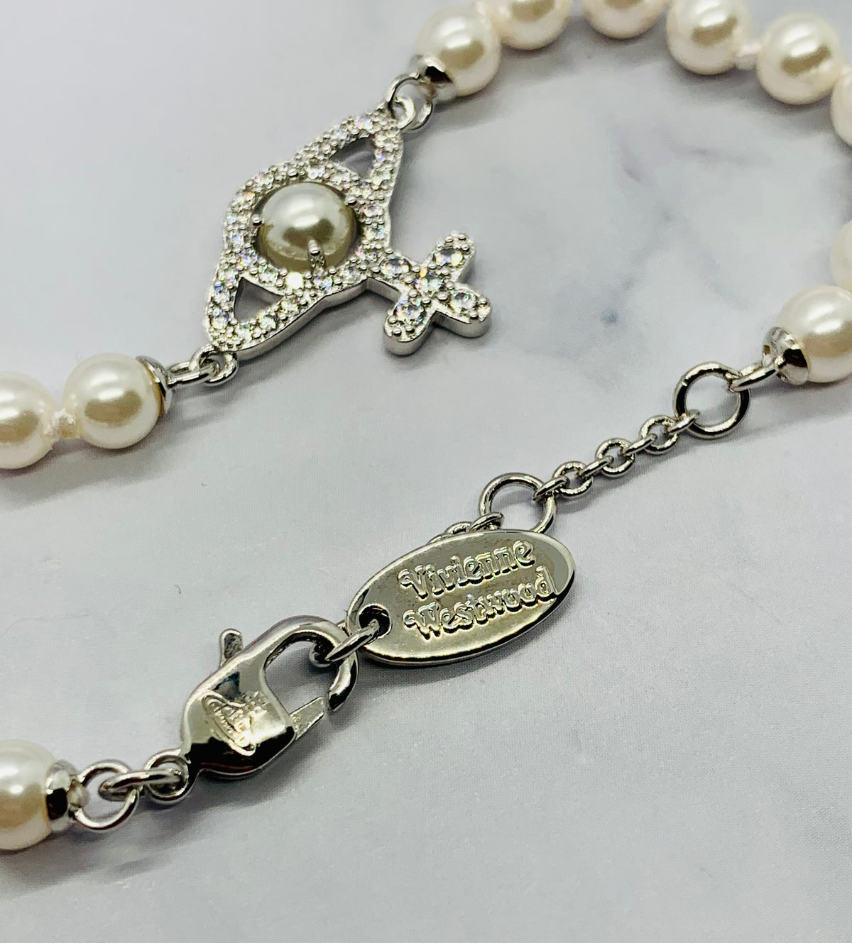 VIVIENNE WESTWOOD Pearl Orb Bracelet - Pre owned