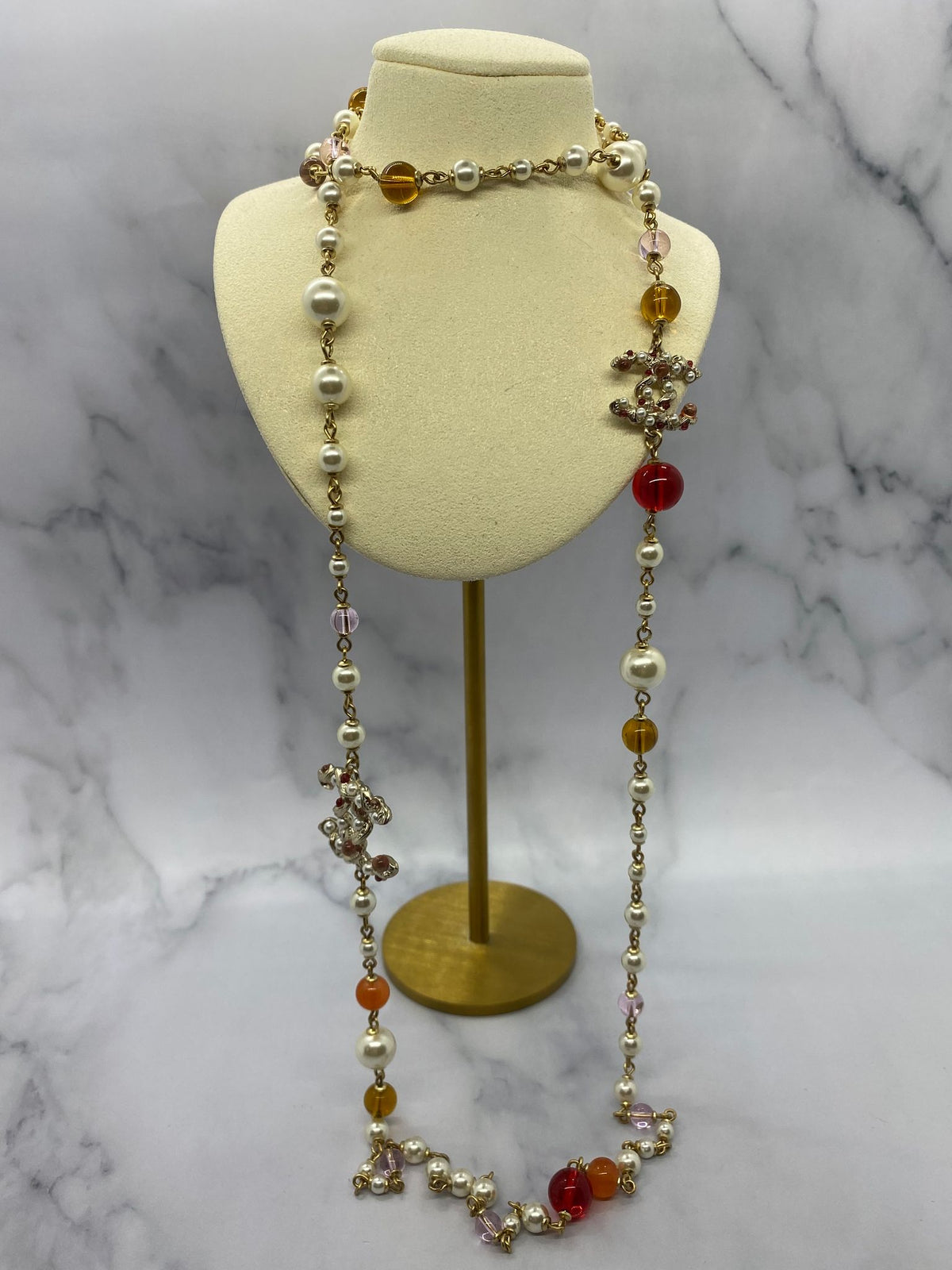 CHANEL CC Long Beaded Statement Necklace - Pre owned
