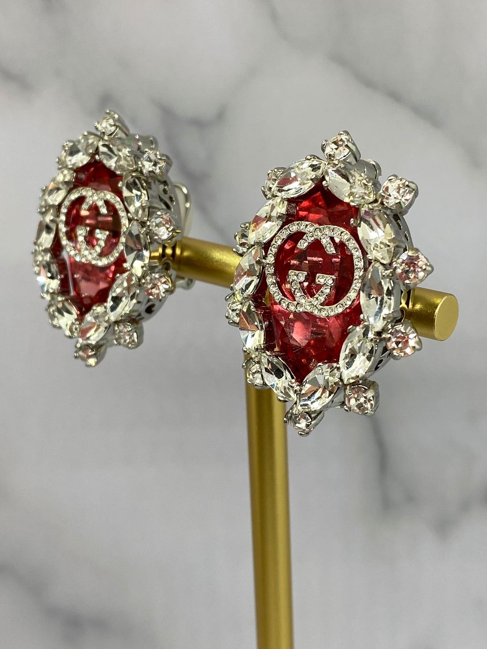 GUCCI GG Rhinestone Ruby Clip On Runway Earrings - Pre owned