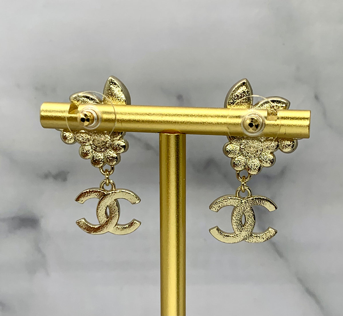 CHANEL CC Flower Pendant Earrings - USED