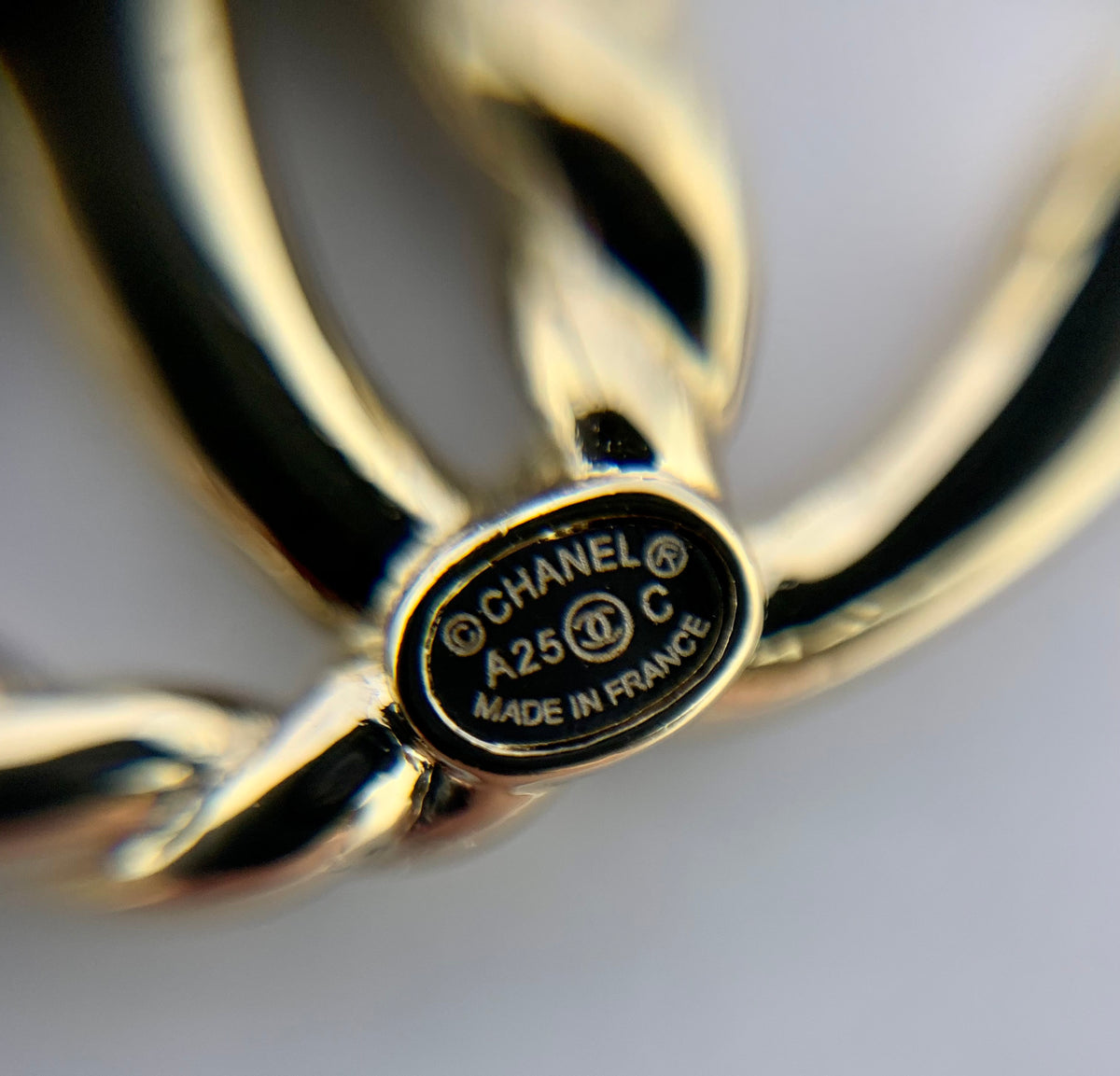 CHANEL CC Gold Tone Twist Earrings - Pre owned