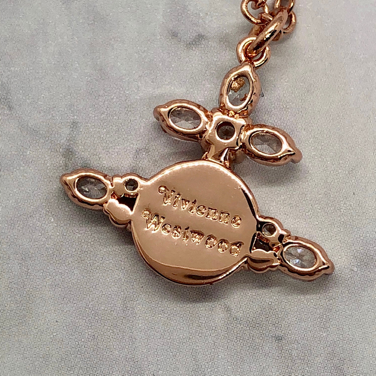 VIVIENNE WESTWOOD Orb Pendant Necklace - Pre owned