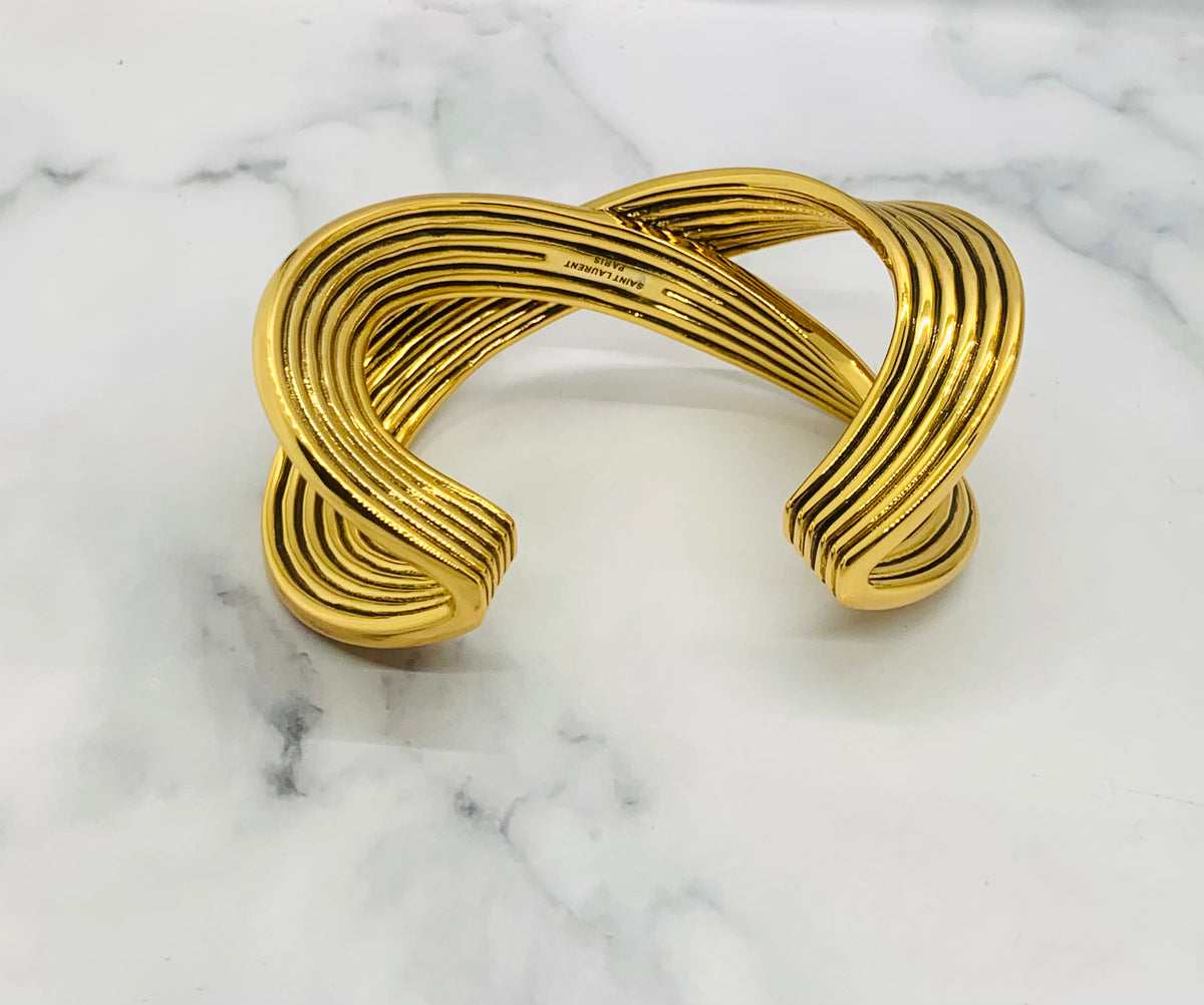 YSL YVES SAINT LAURENT Twisted Infinity Cuff Bracelet - Pre owned