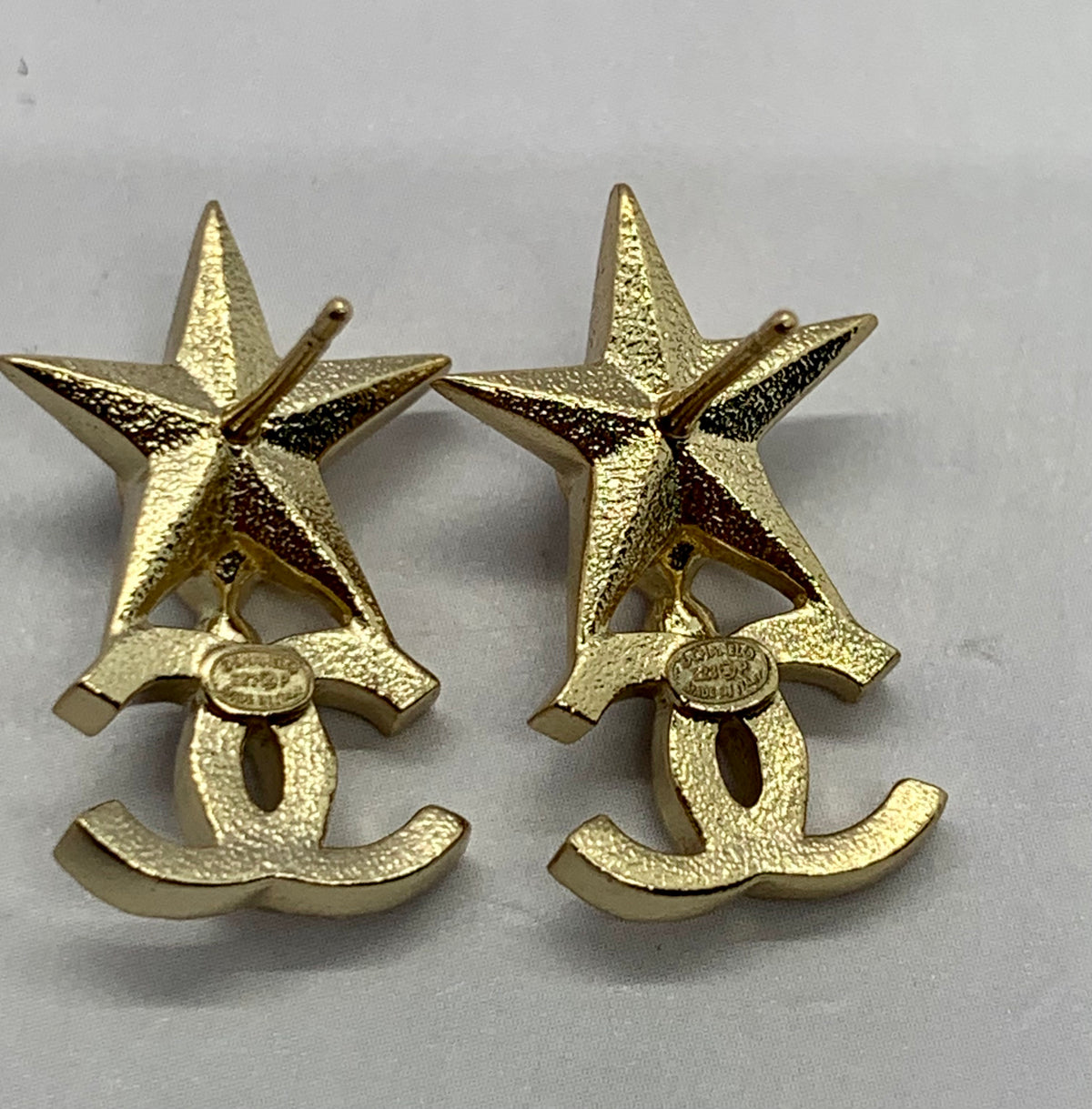 CHANEL CC Star Rhinestone Earrings - Pre owned