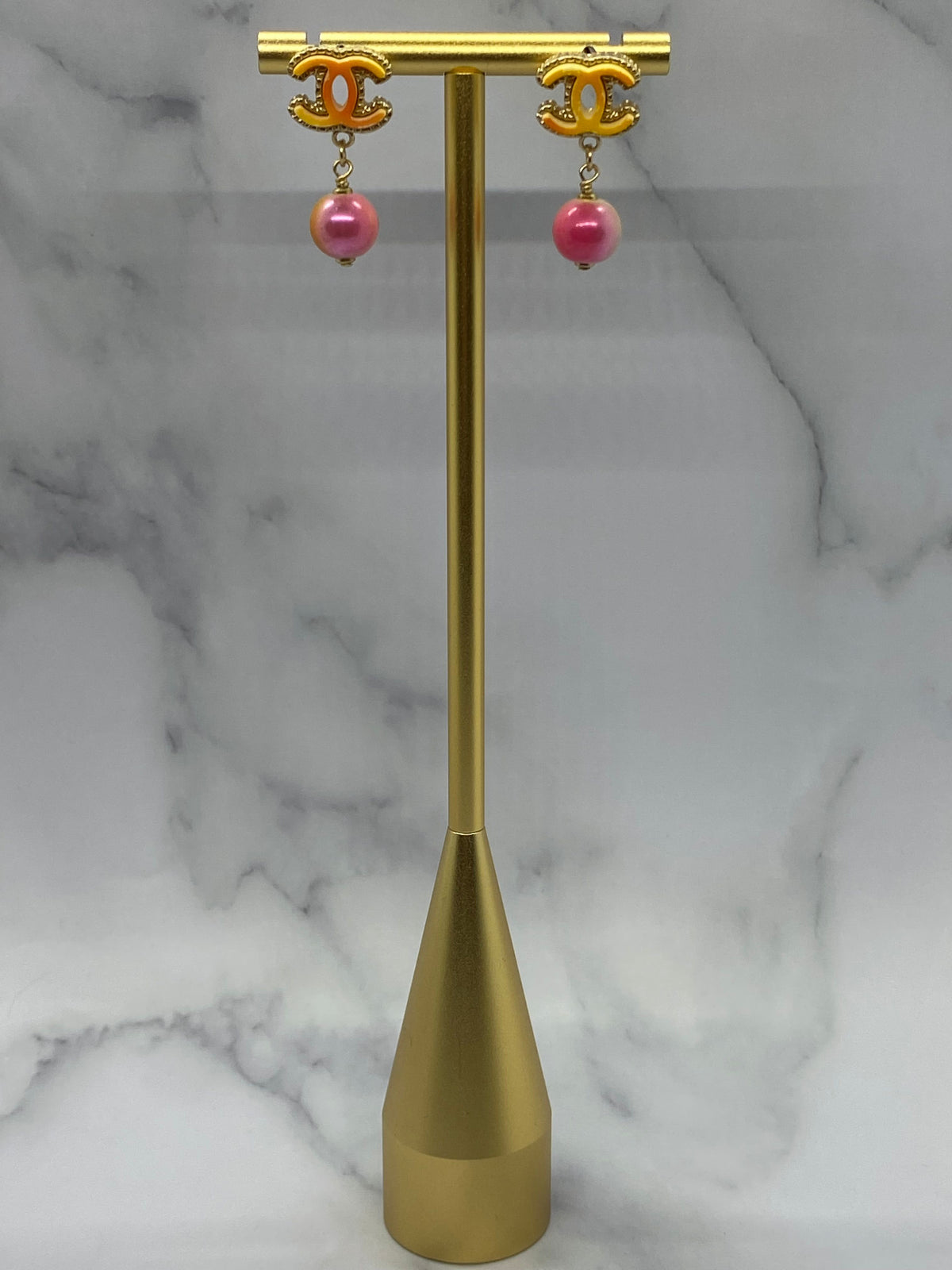 CHANEL CC 2017 Colorful Pearl Pendant Earrings - USED