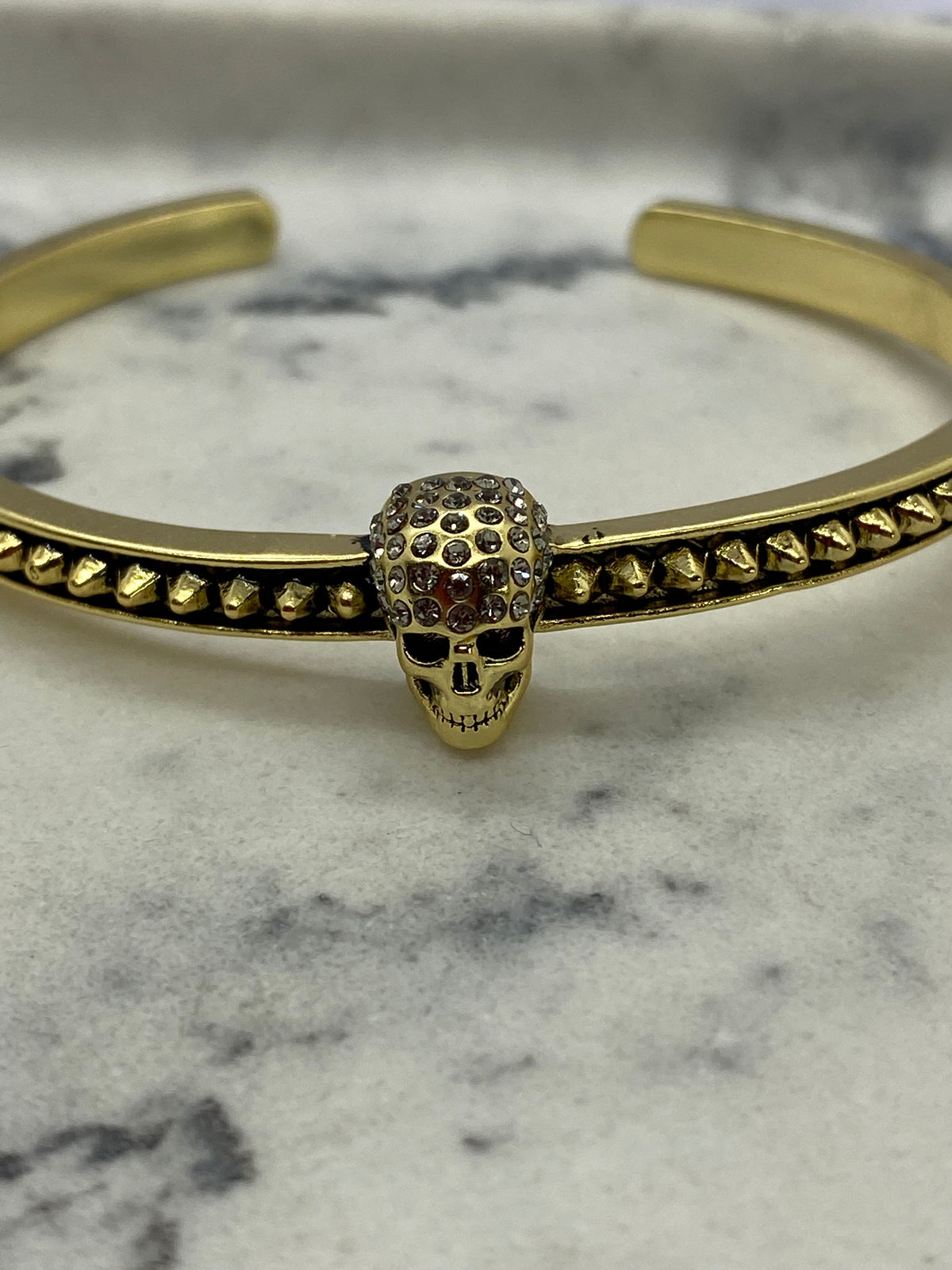 ALEXANDER MCQUEEN Skull Cuff Bracelet - Pre owned