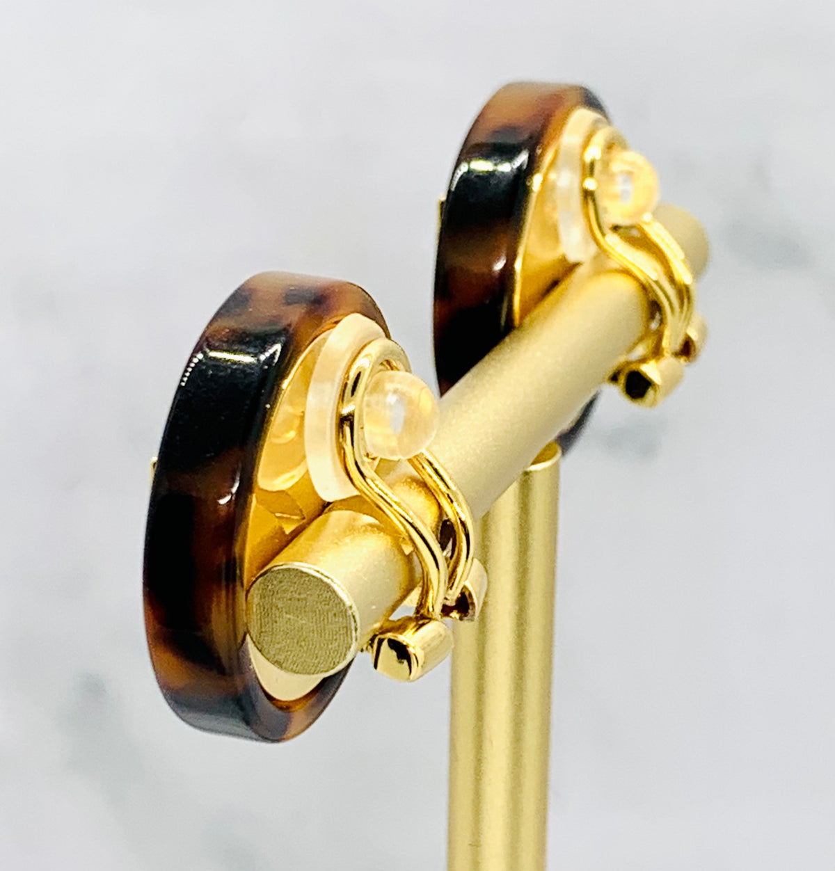 MIU MIU Tortoise Clip On Earrings - Pre owned