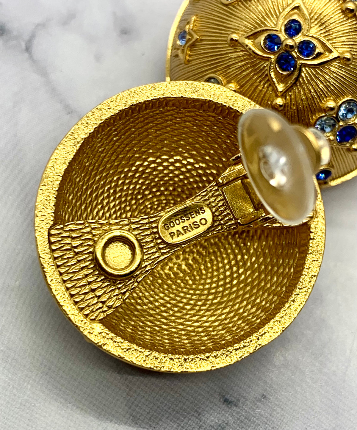 GOOSSENS Paris Clip On Dome Earrings - USED