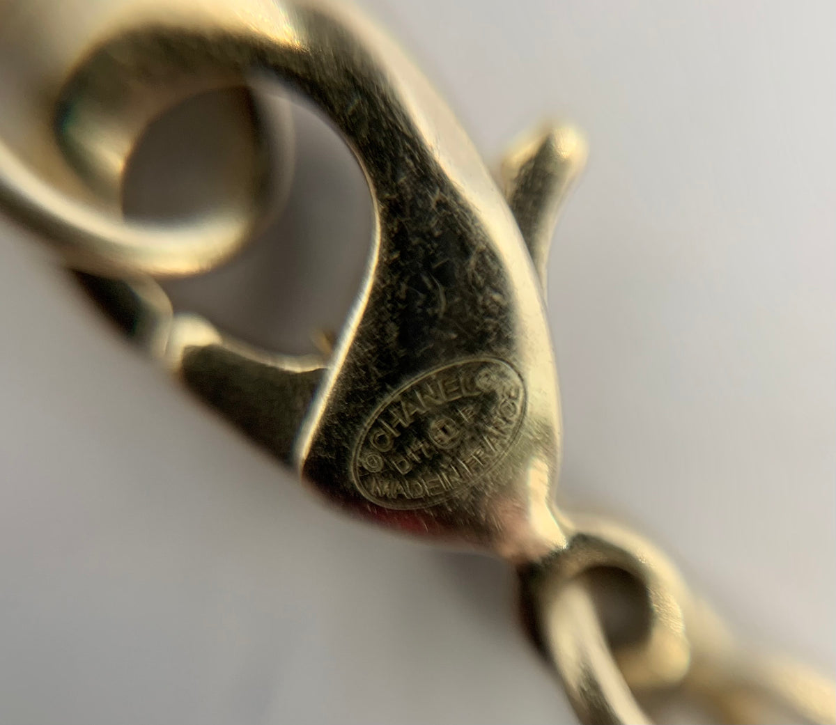 CHANEL CC 2017 Pendant Necklace - USED