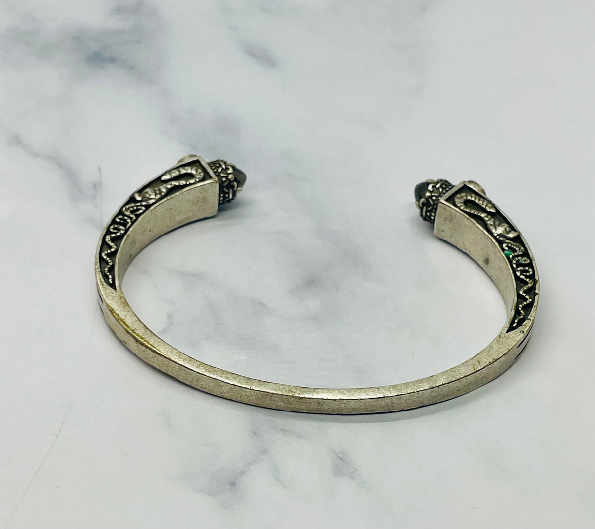 ALEXANDER MCQUEEN Onyx Cuff Bracelet - USED