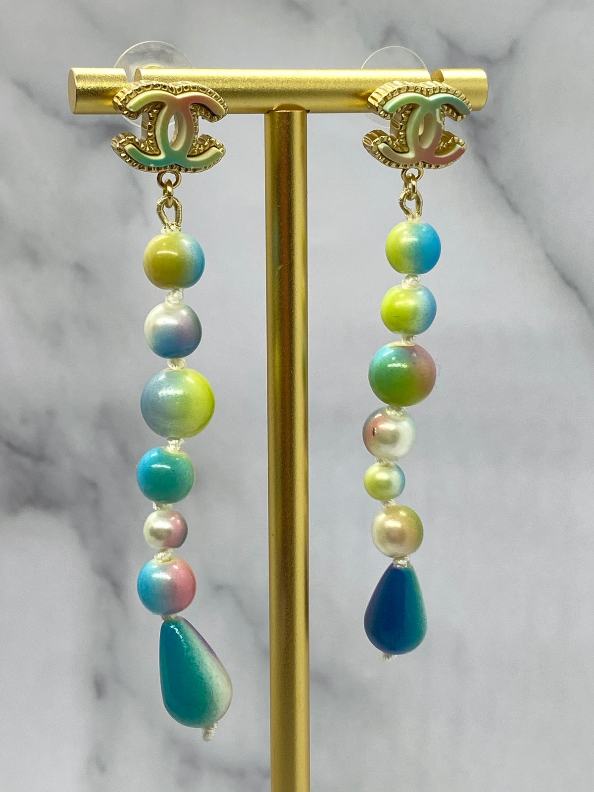 CHANEL CC Rainbow Pearl Pendant Earrings - USED