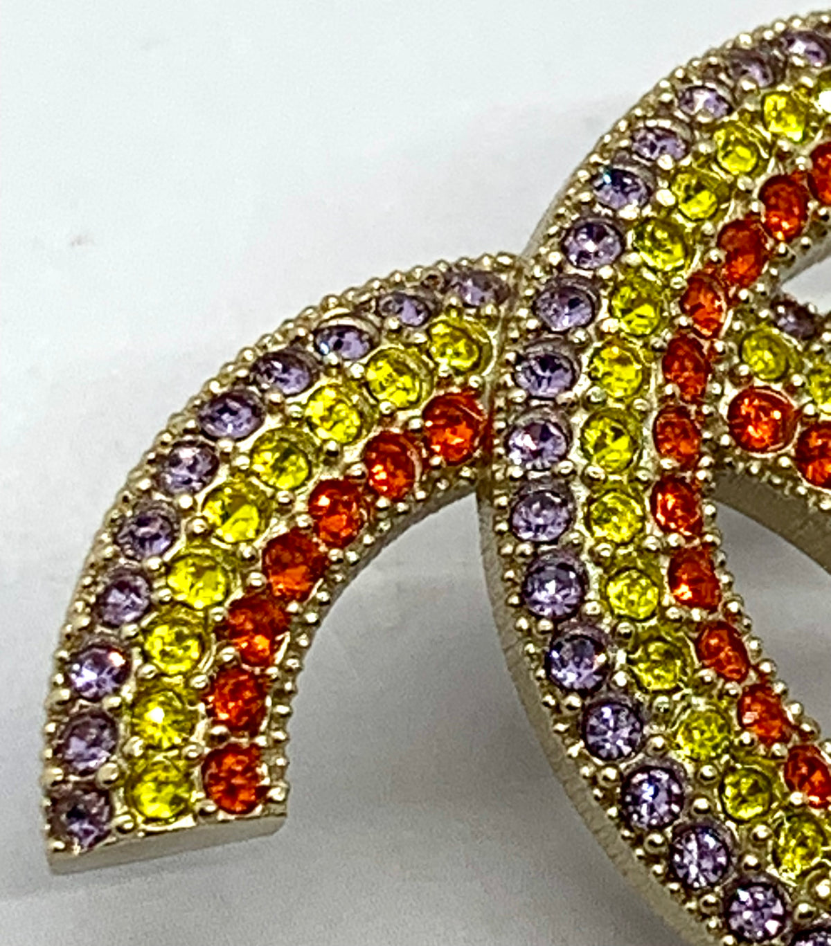 CHANEL CC Rainbow Rhinestone Brooch Pin - Pre owned