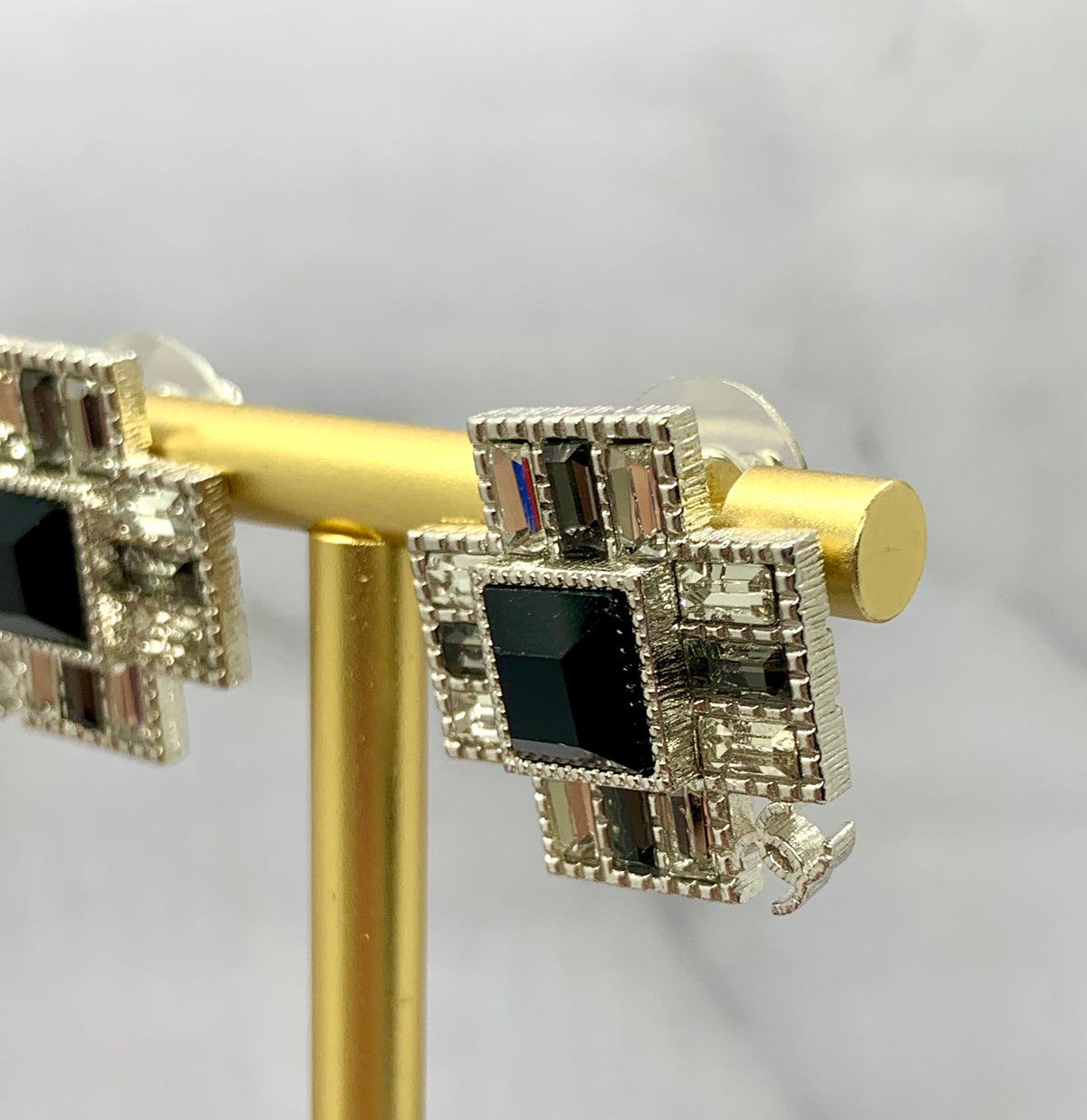 CHANEL CC Rhinestone Square Earrings - Pre owned