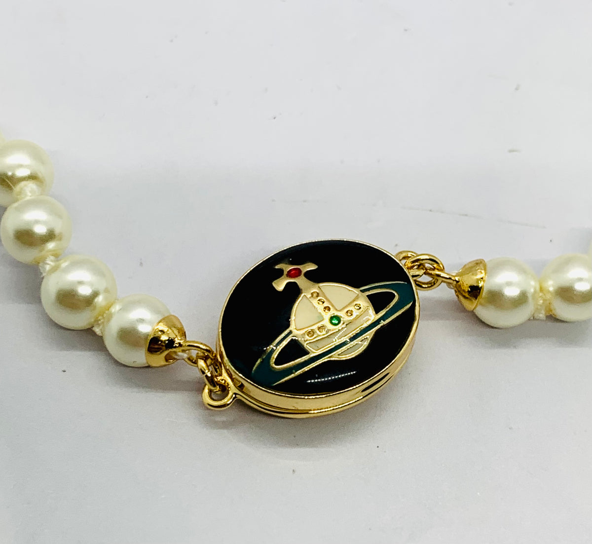 VIVENNE WESTWOOD Pearl Necklace - Pre owned