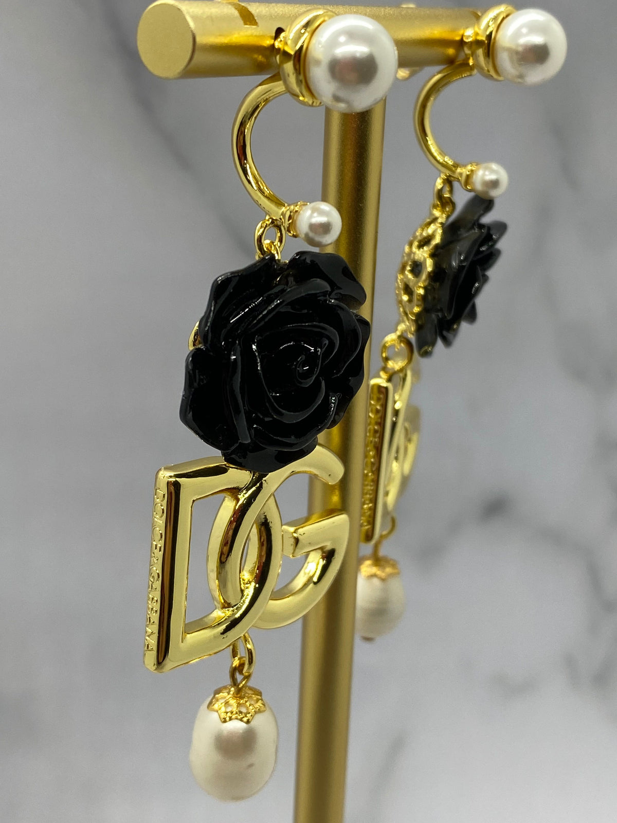 DOLCE & GABBANA D&G Black Rose Pendant Earrings - Pre owned