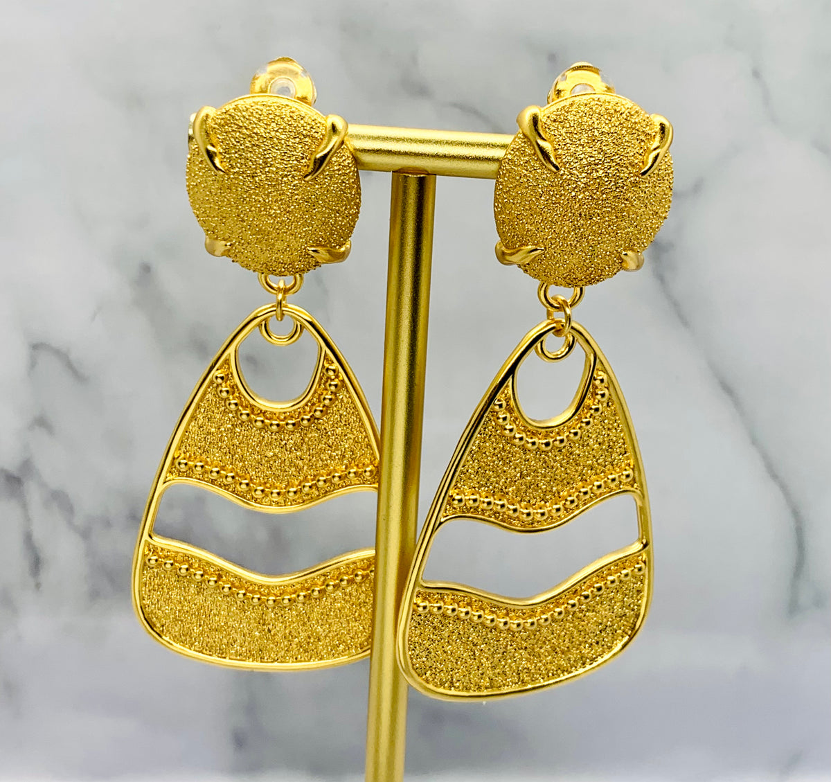 YSL YVES SAINT LAURENT Gold Pendant Earrings - Pre owned