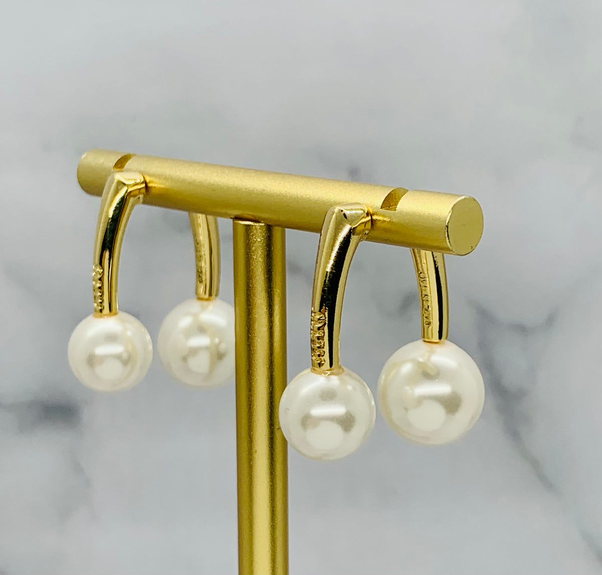 MIU MIU Double Pearl Pendant Earrings - Pre owned