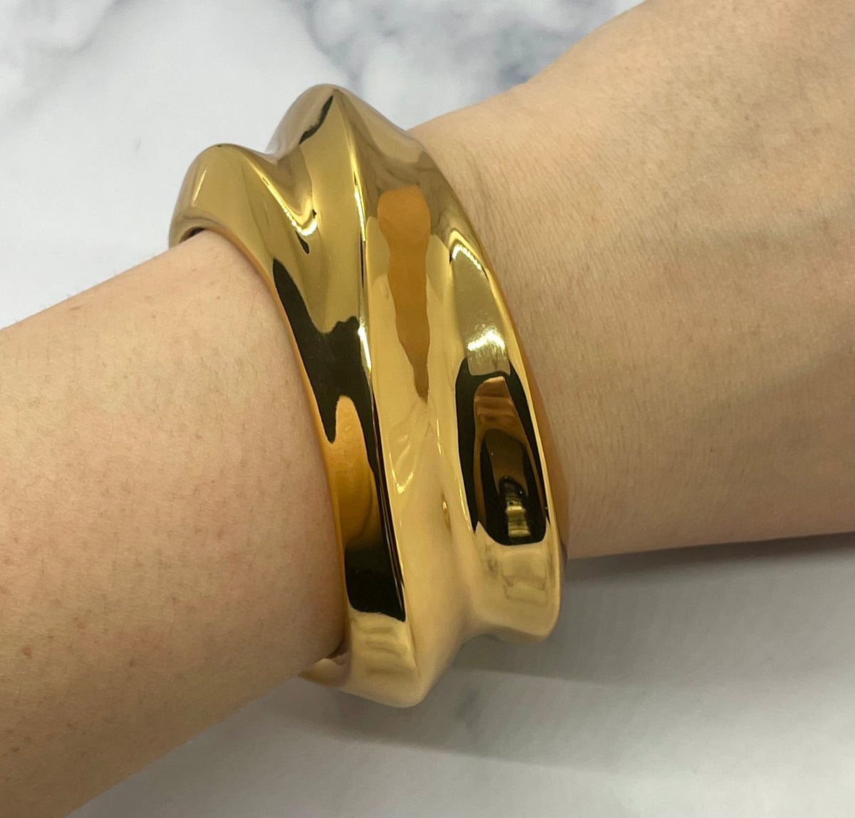 YSL YVES SAINT LAURENT Gold Tone Cuff Bracelet - Pre owned