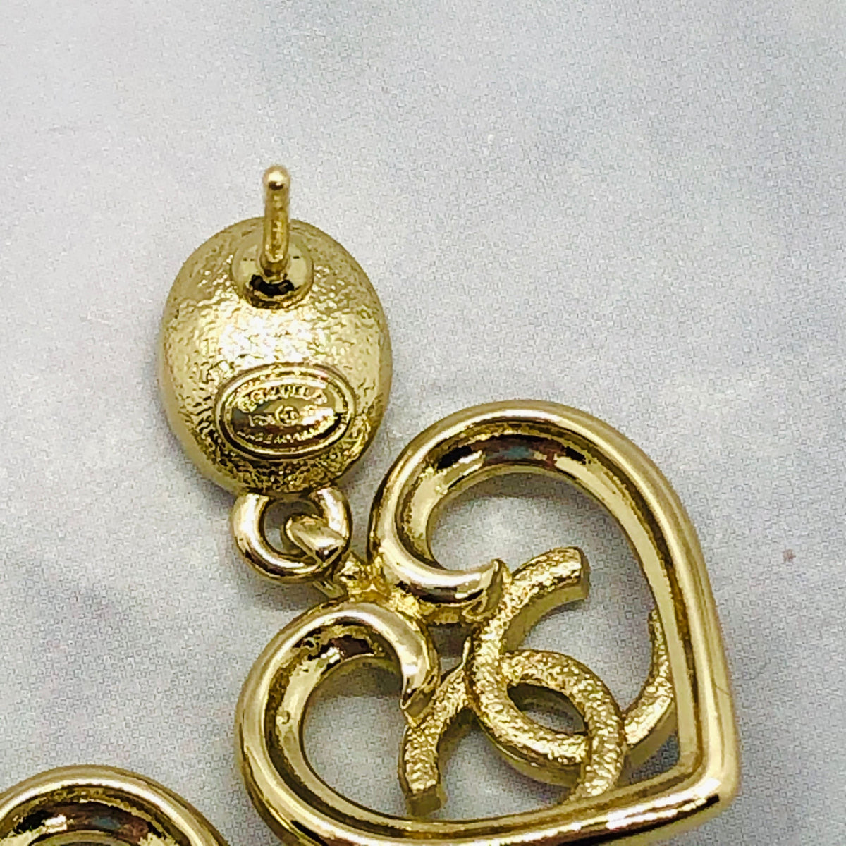 CHANEL CC Rhinestone Heart Pendant Earrings - USED