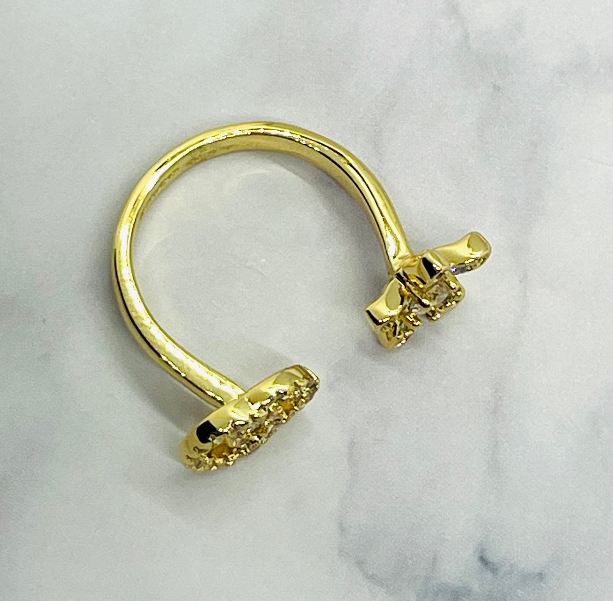 GUCCI Rhinestone Daisy Adjustable Ring - Pre owned