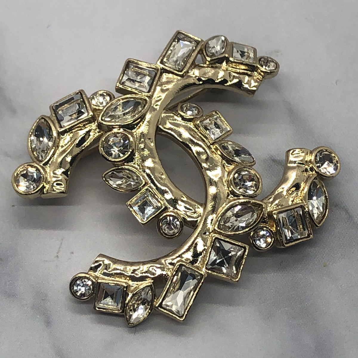 CHANEL CC Rhinestone Brooch Pin - USED