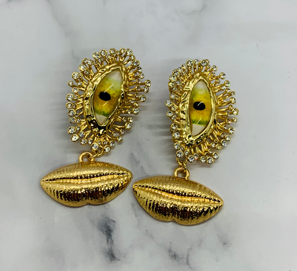 SCHIAPARELLI Statement Eyes & Lips Pendant Earrings - Pre owned