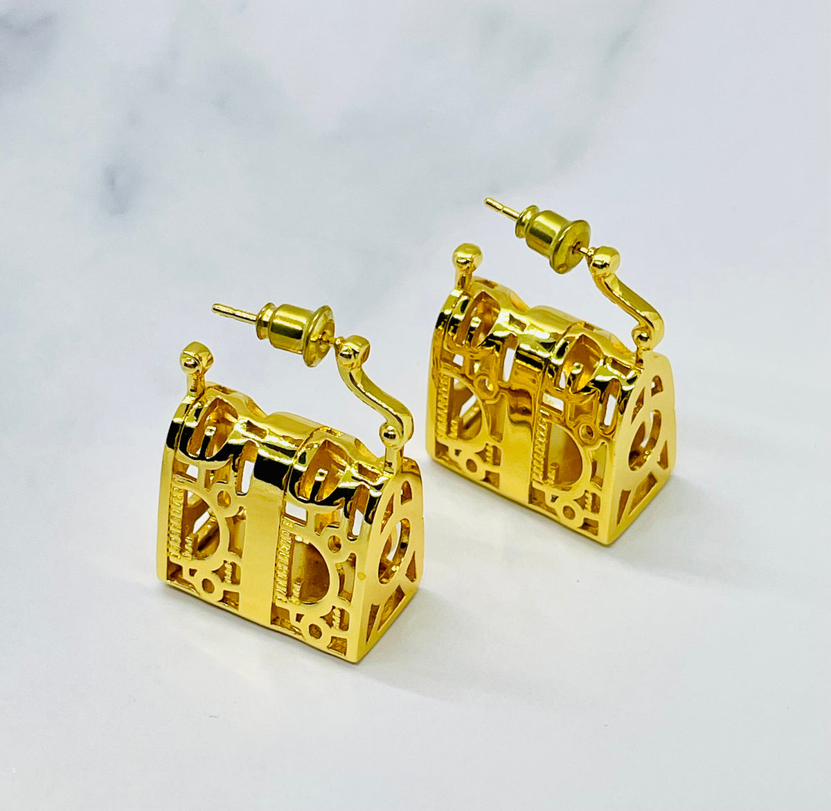 CHRISTIAN DIOR CD Canage Purse Earrings - Pre owned