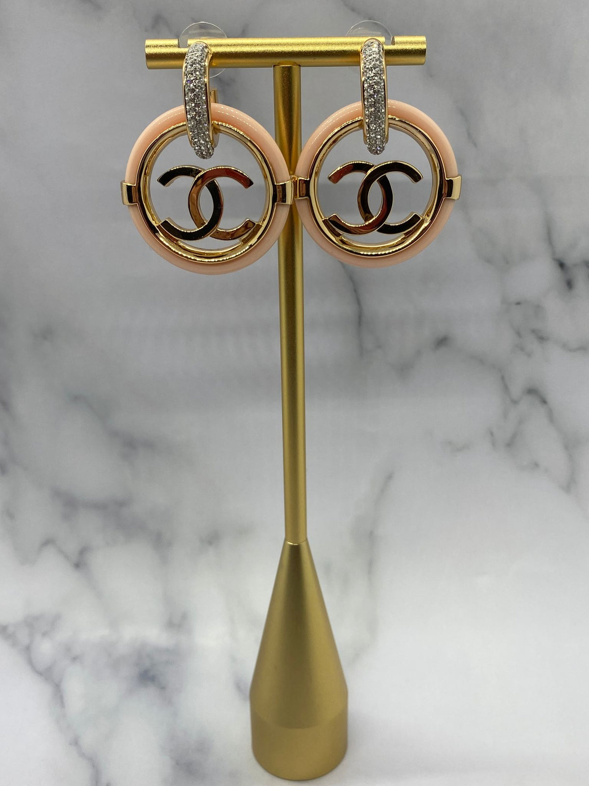 CHANEL CC 2019 Acrylic Hoop Rhinestone Earrings - USED