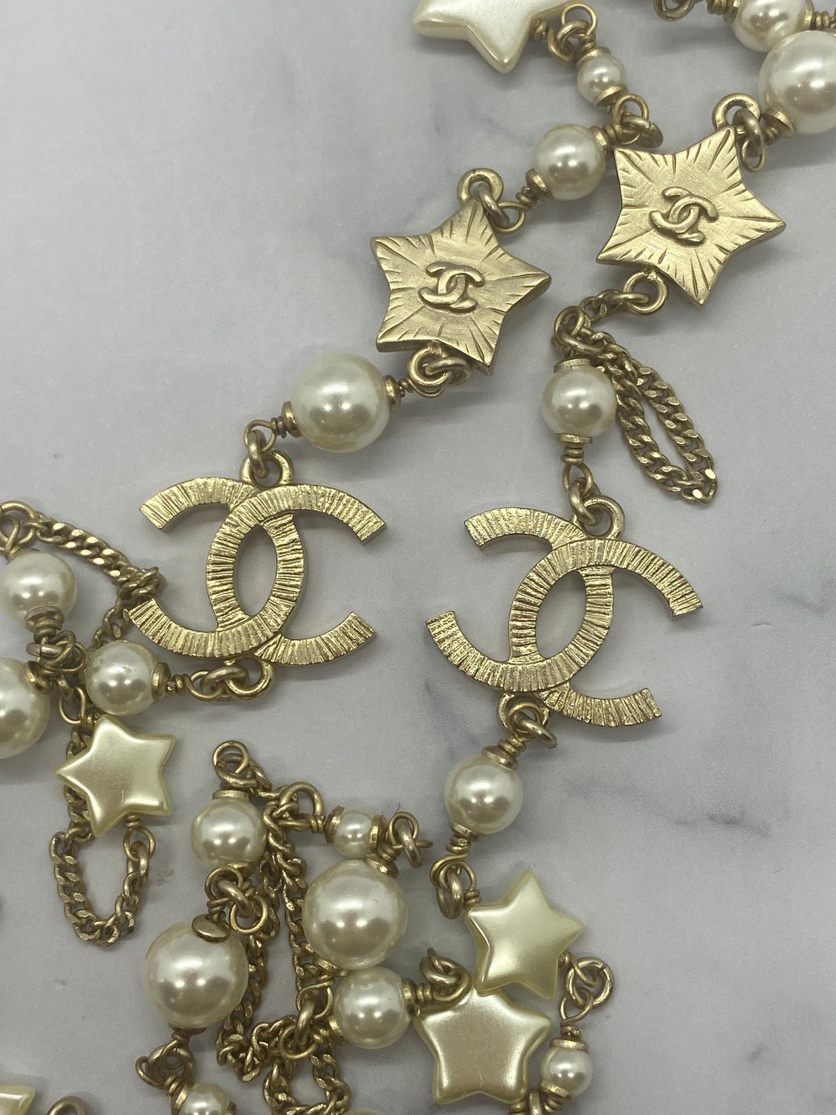 CHANEL CC 2018 RARE Star Statement Necklace - Pre owned