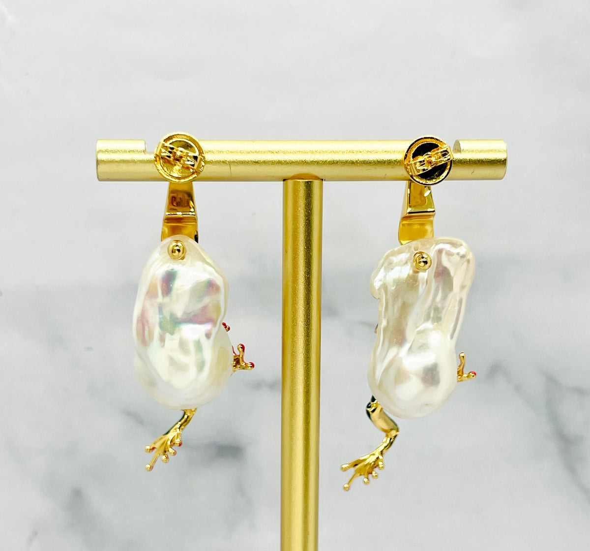 BOTTEGA VENETA Frog Water Pearl Earrings - Pre owned